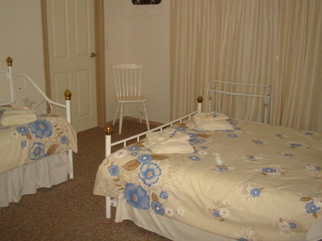 Enderslie House Bed & Breakfast Muchea Phòng bức ảnh