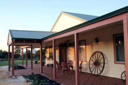 Enderslie House Bed & Breakfast Muchea Ngoại thất bức ảnh